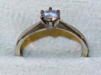 Zlaty-prsten-diamant-soliter-6krapen-b